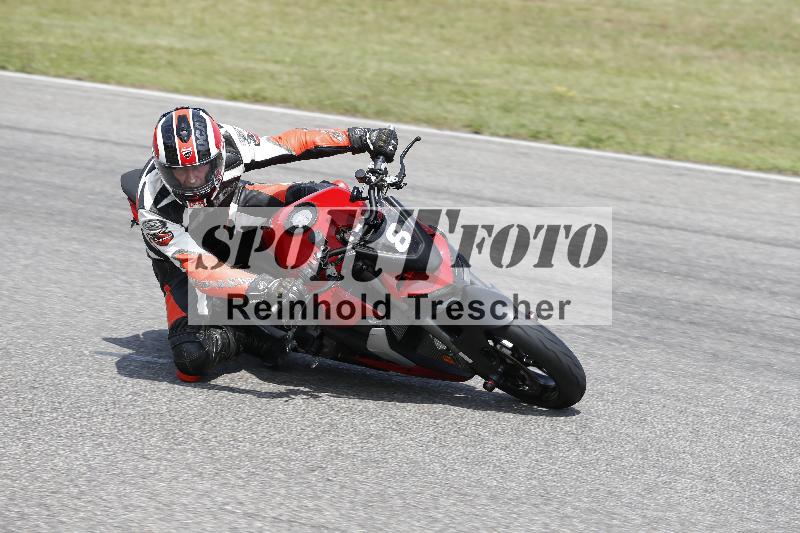 /27 12.06.2025 Ducati Schweiz Trackday Warmup  ADR/gelb-jeaune/8